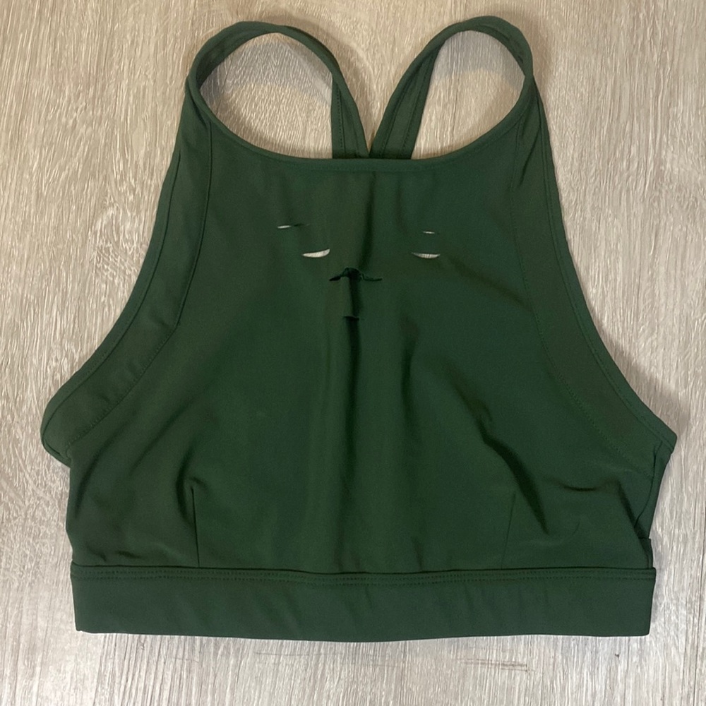 Alo sports bra